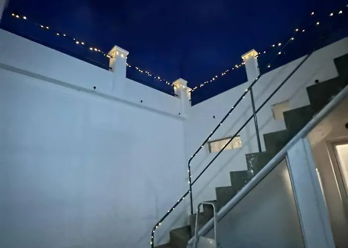 Mare Alta - Scenic Seaside With Outdoor Deck * Vila Franca do Campo